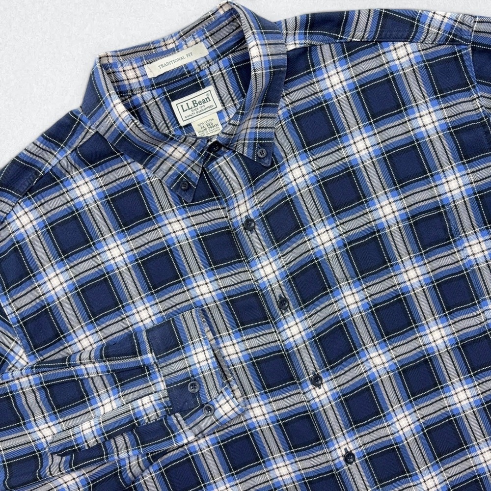 LL Bean Scotch Plaid Flannel Shirt Mens XL Blue Button Down Long Sleeve Cotton